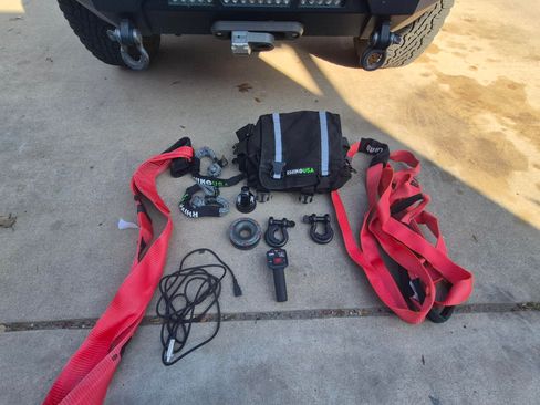 Used 2019 Toyota Tacoma TRD Off-Road w/ Technology Package image 12