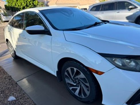 Used 2018 Honda Civic LX image 7