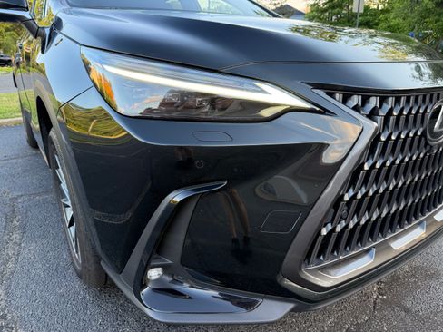 Used 2024 Lexus NX 350 AWD w/ Vision Package image 8