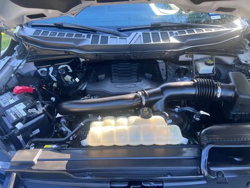 Used 2021 Ford F150 XLT w/ Equipment Group 302A High AWD/4WD image 12