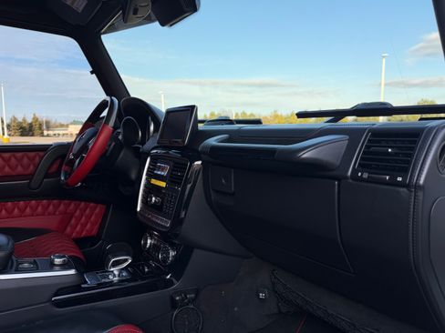 Used 2016 Mercedes-Benz G 63 AMG 4MATIC image 23