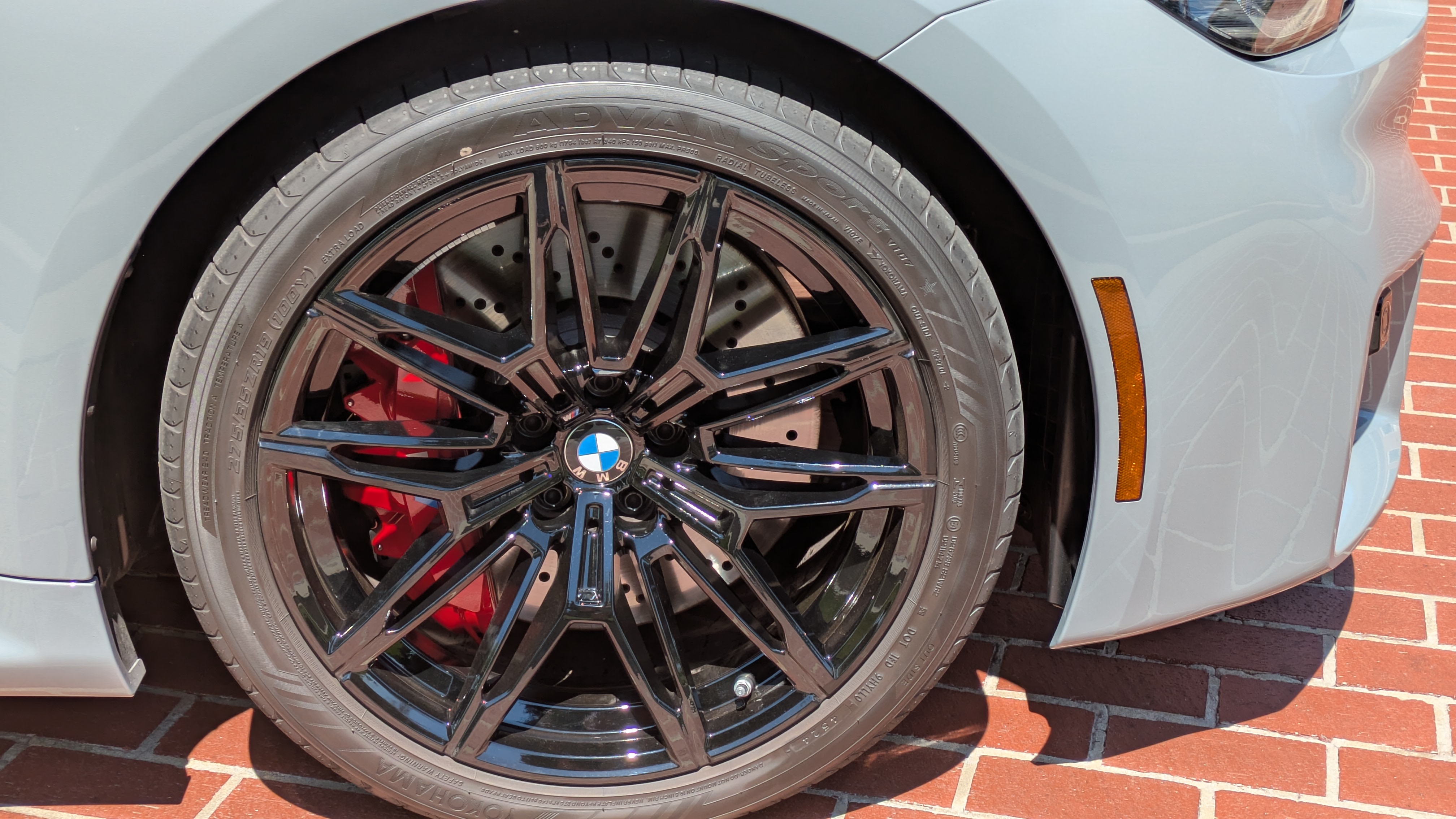 Used 2025 BMW M2 w/ Lighting Package RWD image 5