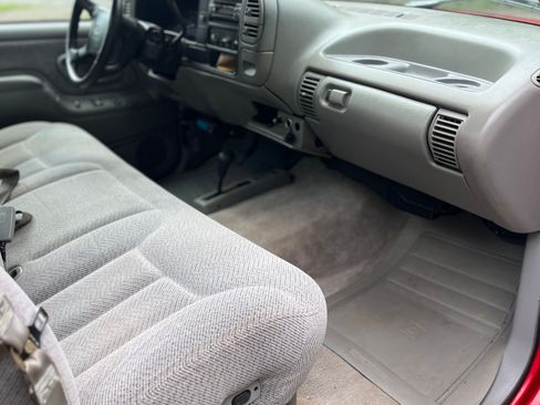Used 1995 Chevrolet Silverado 1500 4x4 Regular Cab image 12