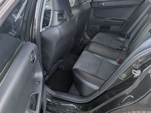 Used 2014 Mitsubishi Lancer Evolution MR image 11