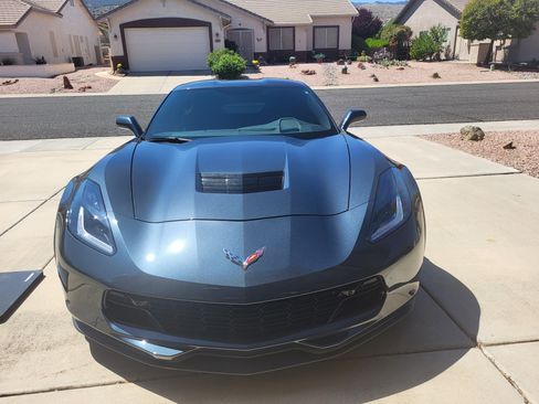 Used 2019 Chevrolet Corvette Grand Sport image 7