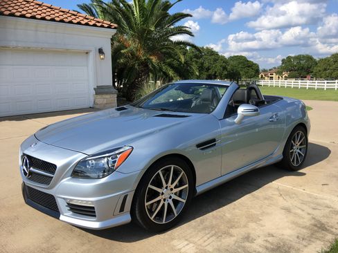 Used 2014 Mercedes-Benz SLK 55 AMG image 1