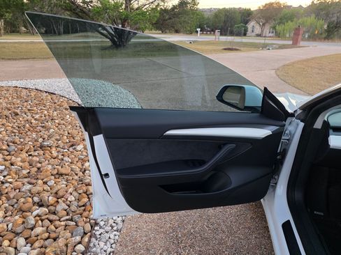 Used 2023 Tesla Model 3 Long Range image 17