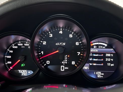 Used 2018 Porsche Macan GTS image 18