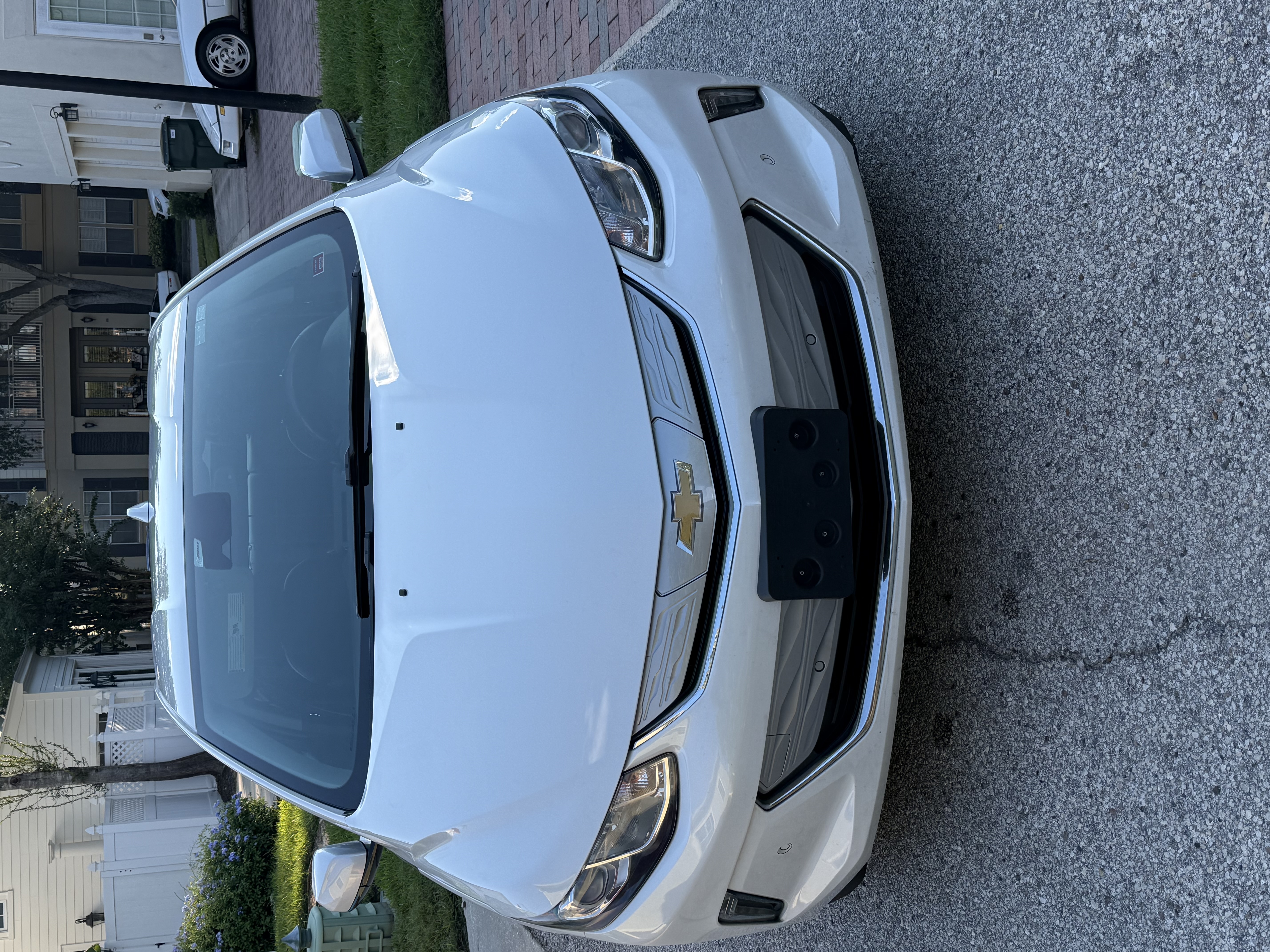 Used 2017 Chevrolet Volt Premier w/ Driver Confidence II Package FWD image 5
