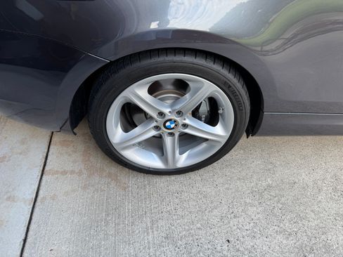 Used 2008 BMW 135i Convertible RWD image 14
