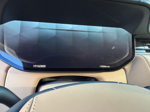 Used 2024 Land Rover Range Rover Autobiography image 13