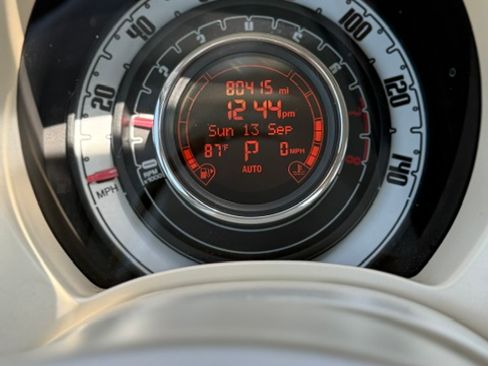 Used 2012 FIAT 500 Pop FWD image 24