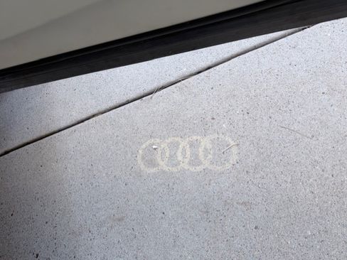 Used 2019 Audi Q7 3.0T Prestige w/ Prestige Package image 2