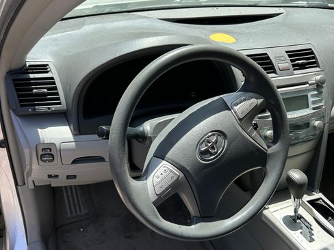Used 2009 Toyota Camry Hybrid FWD image 11