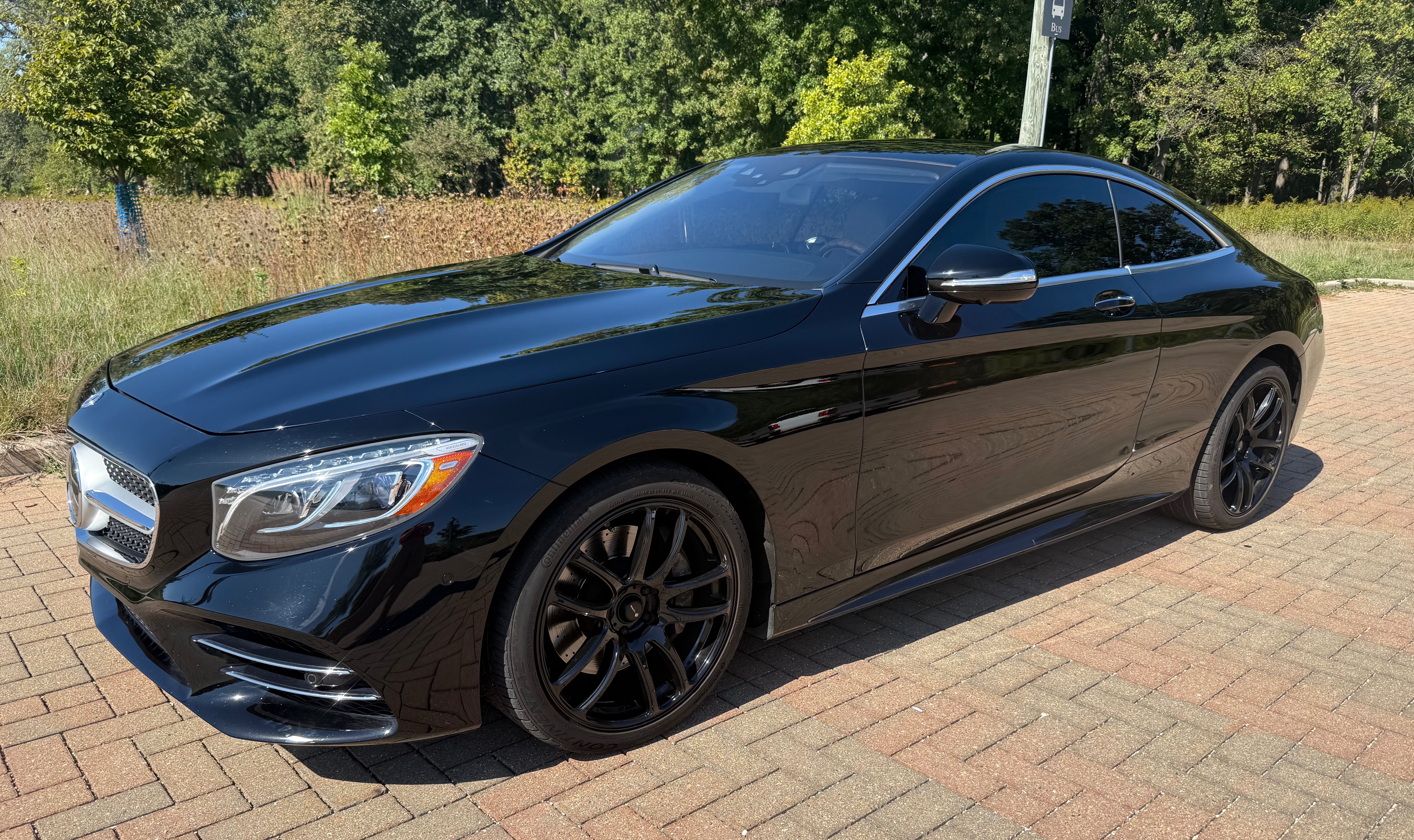 Used 2020 Mercedes-Benz S 560 4MATIC Coupe image 1
