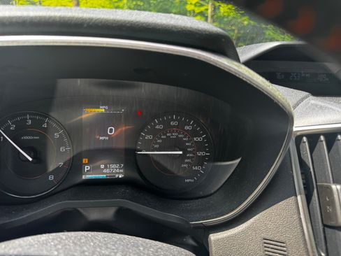 Used 2019 Subaru Crosstrek 2.0i Premium w/ Eyesight System AWD/4WD image 6