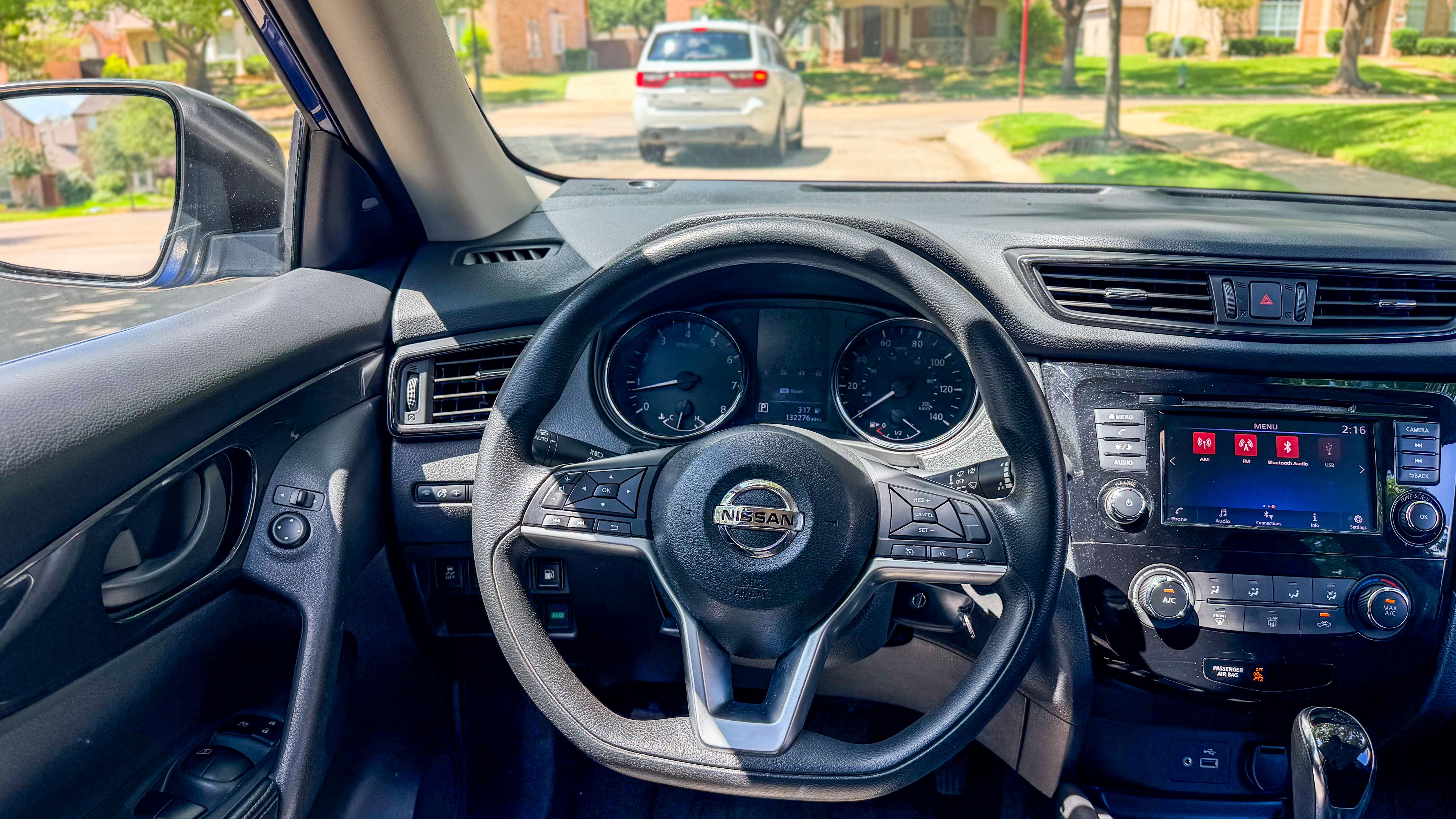 Used 2019 Nissan Rogue S FWD image 8