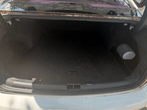 Used 2013 Volkswagen Passat TDI SEL Premium FWD image 10