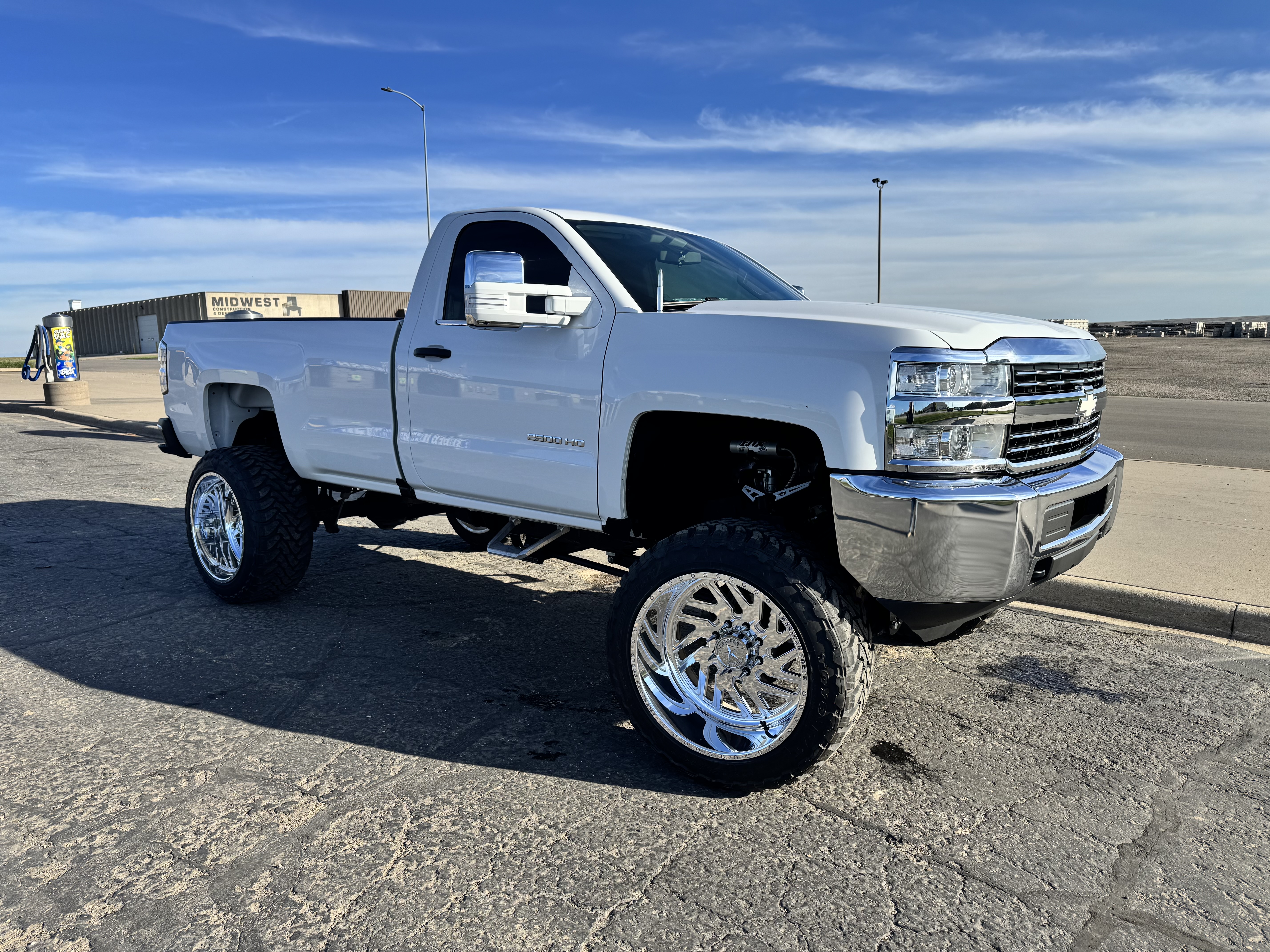 Used 2018 Chevrolet Silverado 2500 W/T w/ WT Convenience Package AWD/4WD image 5