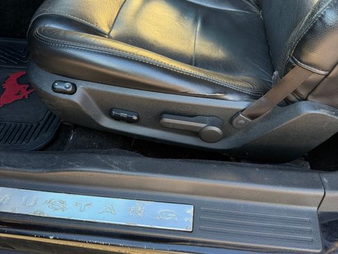 Used 2007 Ford Mustang Premium RWD image 14