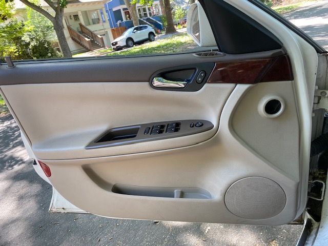Used 2008 Chevrolet Impala LS FWD image 8