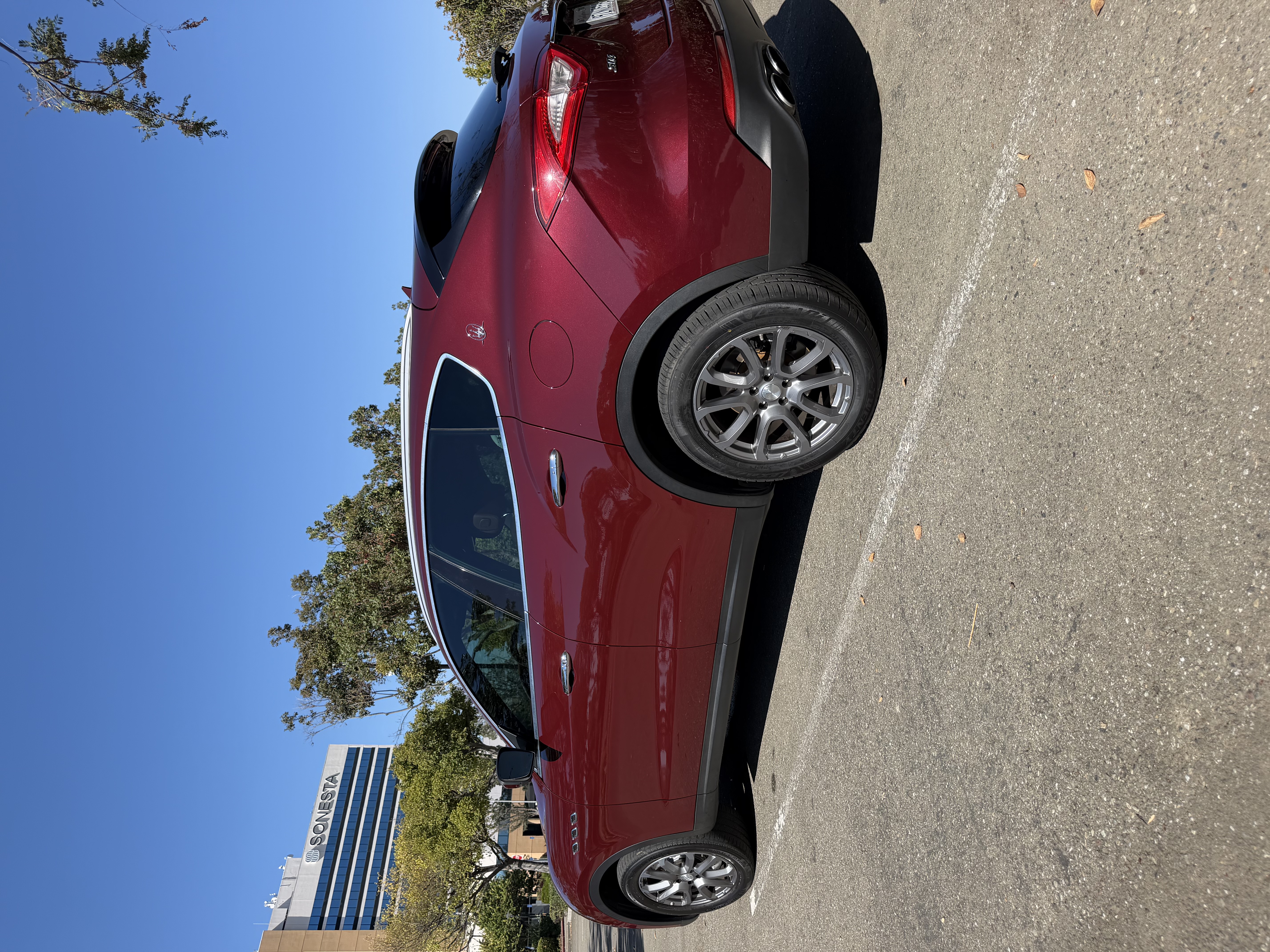 Used 2018 Maserati Levante S AWD/4WD image 12