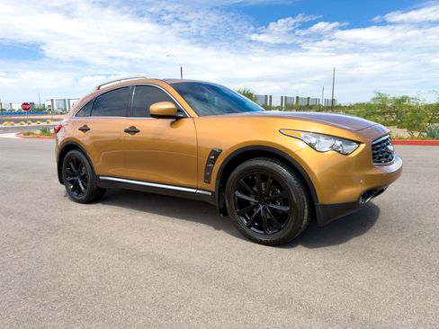 Used 2009 INFINITI FX35 AWD w/ Navigation Pkg image 6