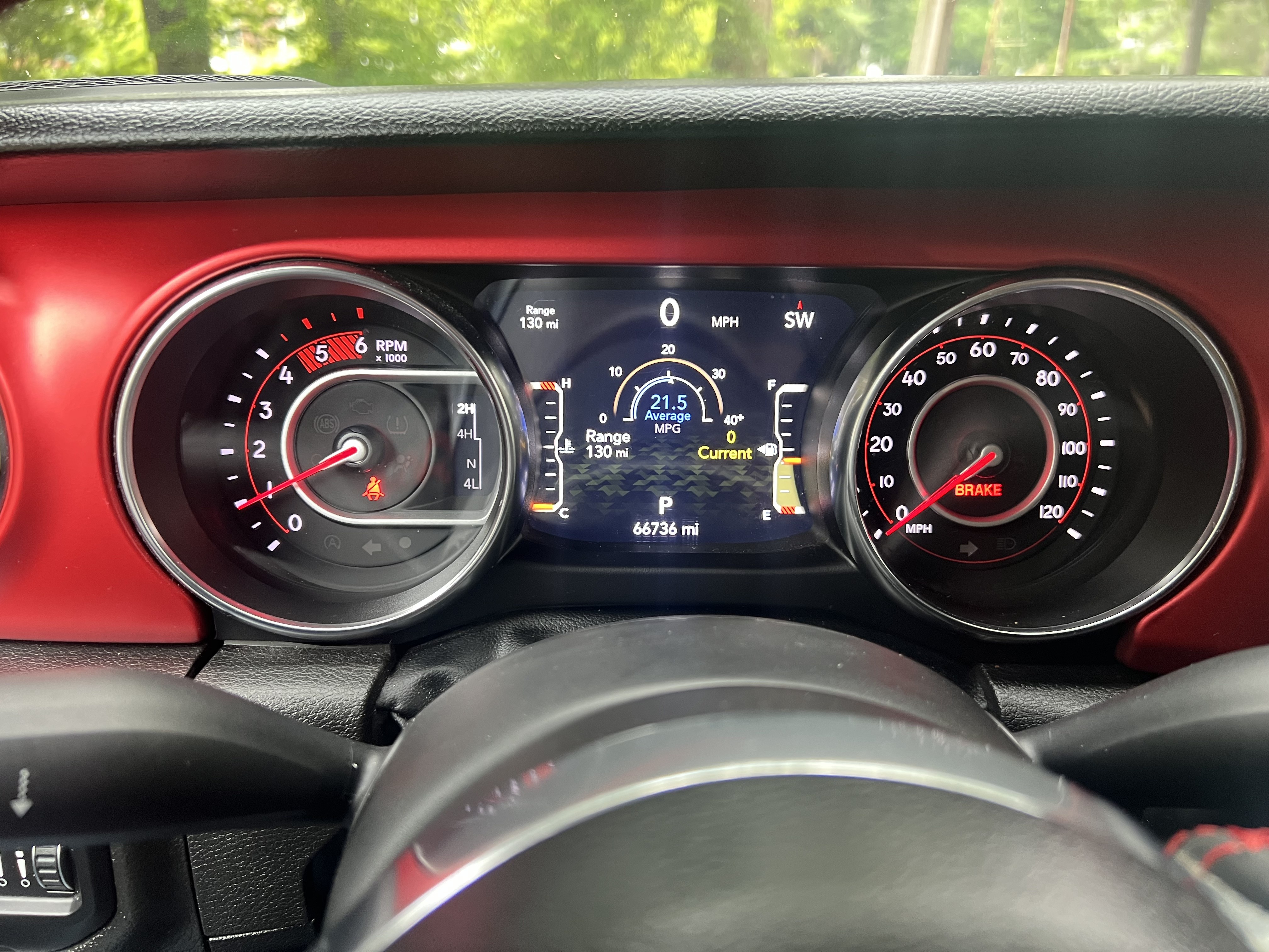 Used 2022 Jeep Wrangler Unlimited Rubicon AWD/4WD image 9
