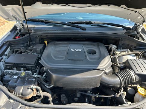 Used 2017 Jeep Grand Cherokee Overland w/ Trailer Tow Group IV image 13