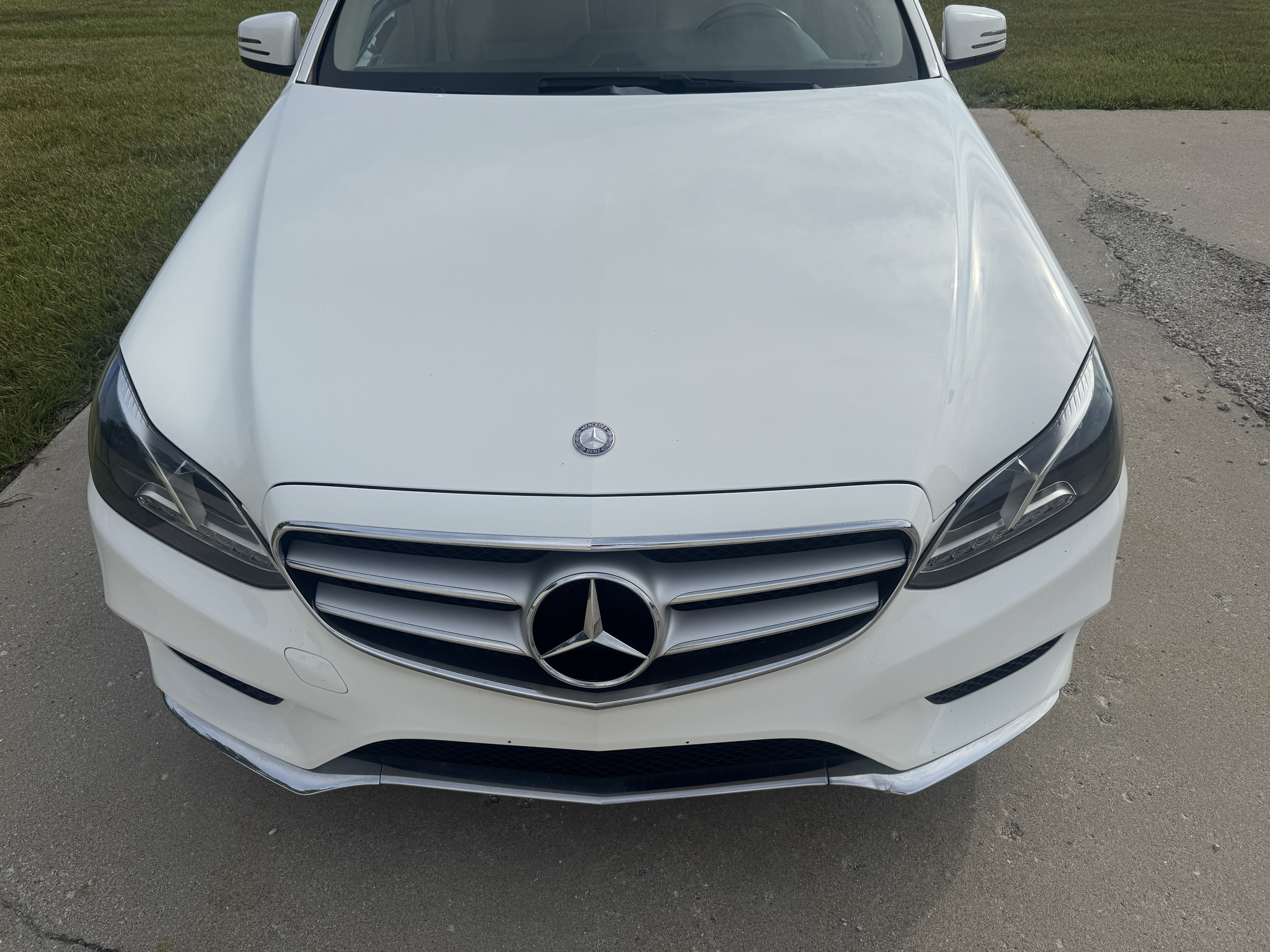 Used 2015 Mercedes-Benz E 350 4MATIC Sedan image 4