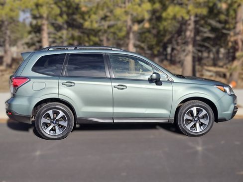 Used 2017 Subaru Forester 2.5i Limited w/ Popular Package #2 image 2