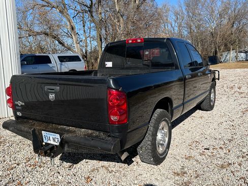 Used 2008 Dodge Ram 2500 Truck SLT image 8