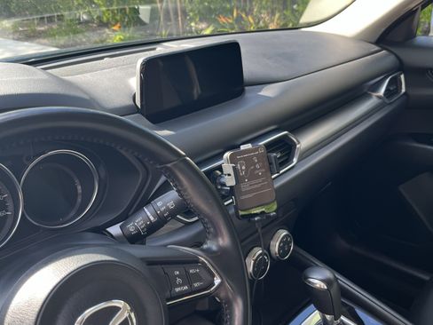 Used 2019 MAZDA CX-5 Sport FWD image 2