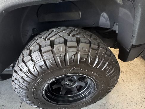 Used 2013 Jeep Wrangler Rubicon AWD/4WD image 15