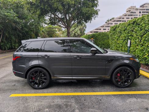 Used 2022 Land Rover Range Rover Sport HST image 1