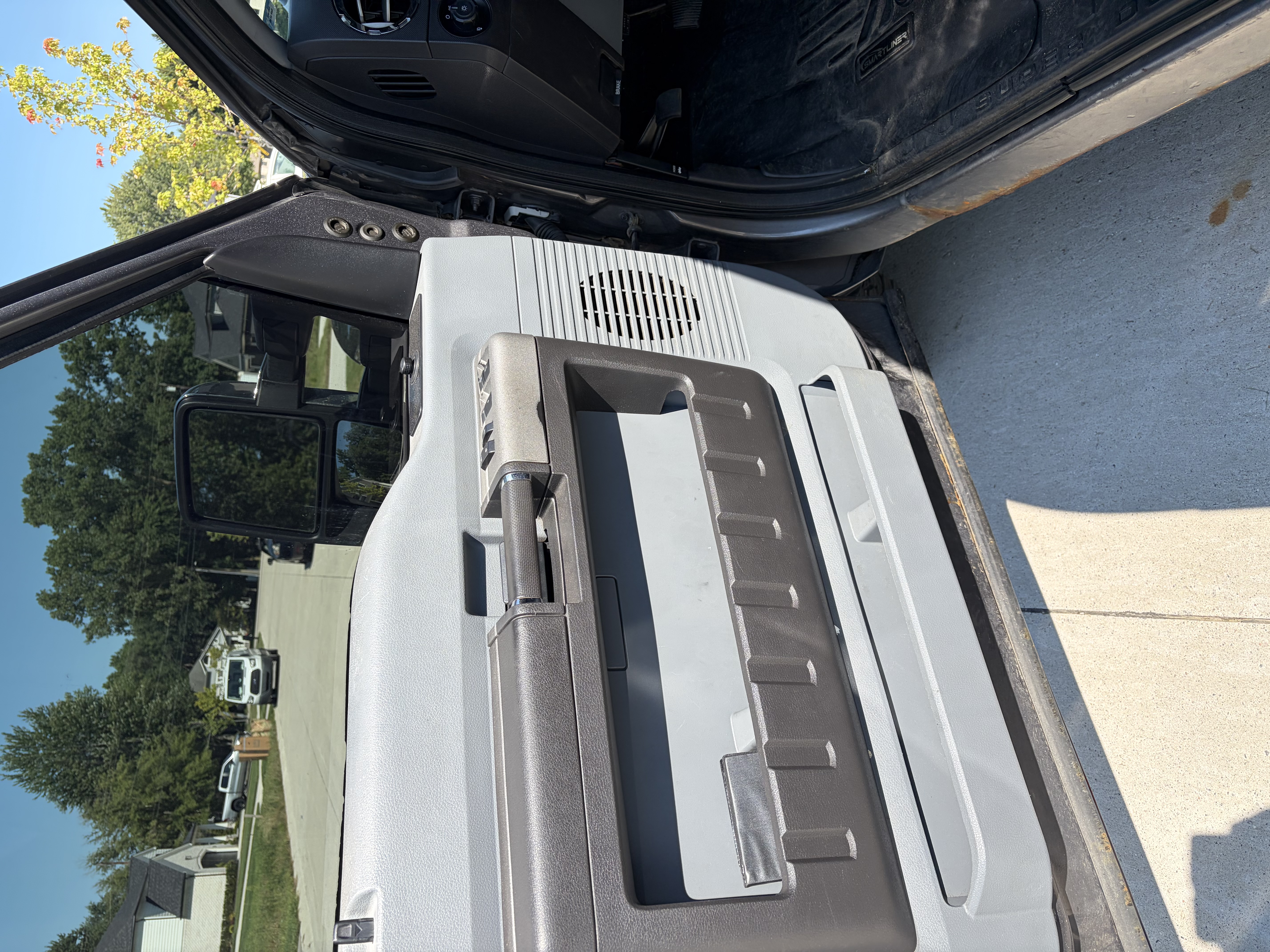 Used 2013 Ford F250 XLT AWD/4WD image 9