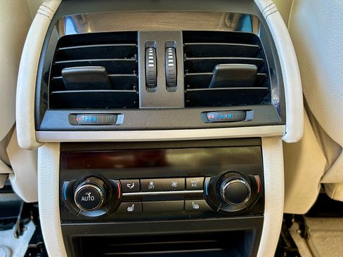 Used 2015 BMW X5 xDrive35i image 25