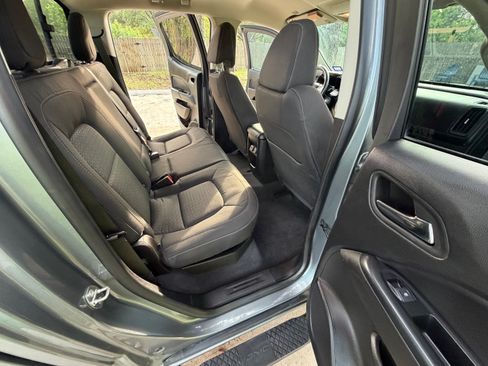 Used 2020 GMC Canyon SLE w/ Elevation Edition RWD image 13