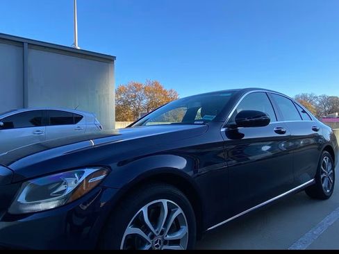 Used 2017 Mercedes-Benz C 300 C 300 4MATIC Sedan 4D image 2