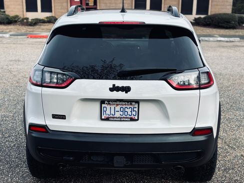 Used 2022 Jeep Cherokee Latitude w/ Sun & Sound Group image 8