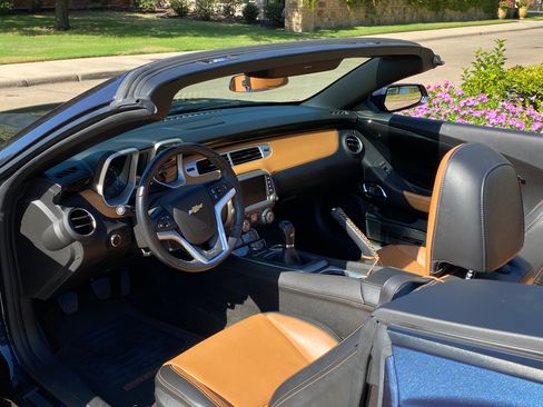 Used 2013 Chevrolet Camaro SS w/ RS Package image 21