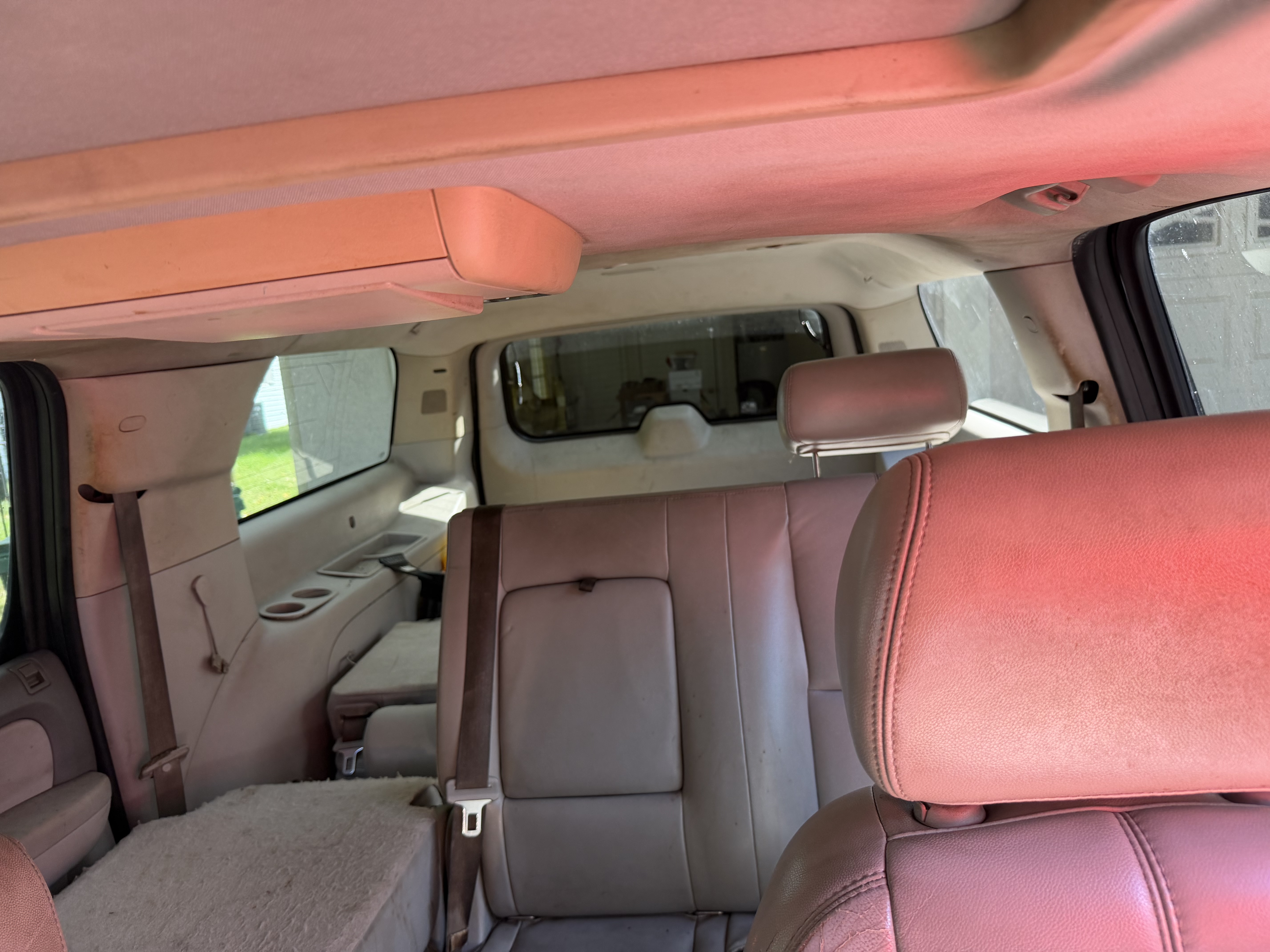Used 2007 Chevrolet Suburban LT w/ LT Preferred Equipment Group AWD/4WD image 9