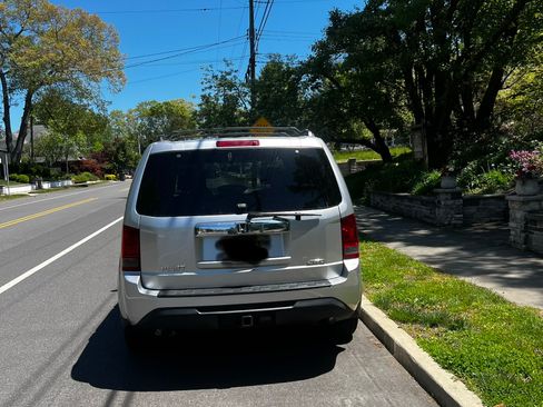 Used 2013 Honda Pilot LX image 2