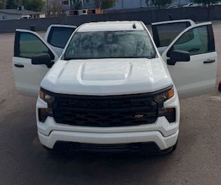 Used 2022 Chevrolet Silverado 1500 Custom RWD image 4