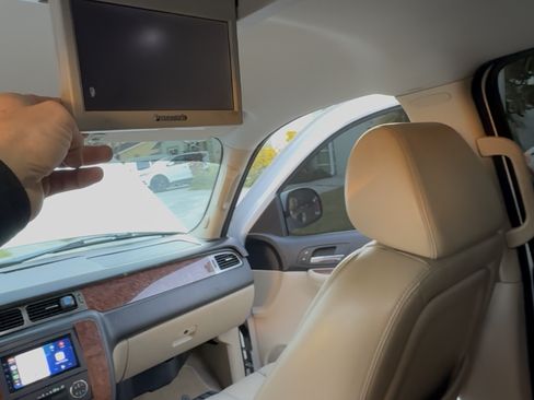 Used 2007 Chevrolet Tahoe LT w/ LT Preferred Equipment Group image 17