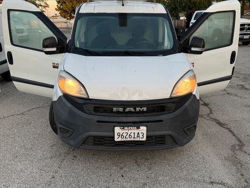 Used 2020 RAM ProMaster City Tradesman image 2
