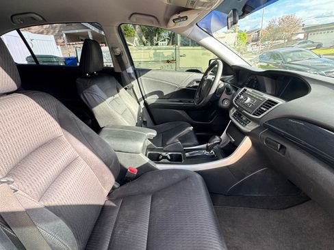 Used 2014 Honda Accord Sport image 16