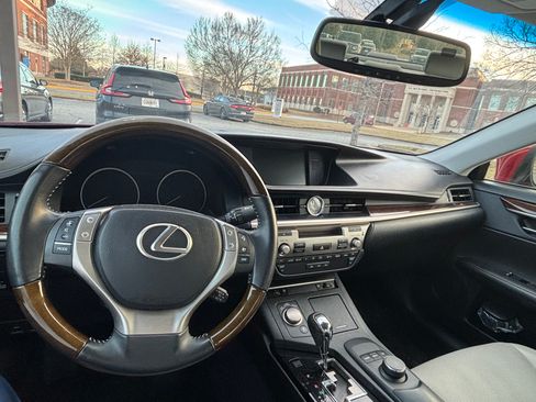 Used 2015 Lexus ES 350 image 9
