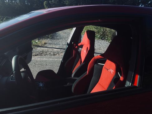 Used 2017 Honda Civic Type R image 8