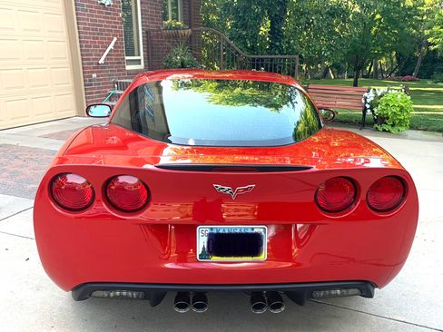 Used 2008 Chevrolet Corvette Coupe RWD image 4